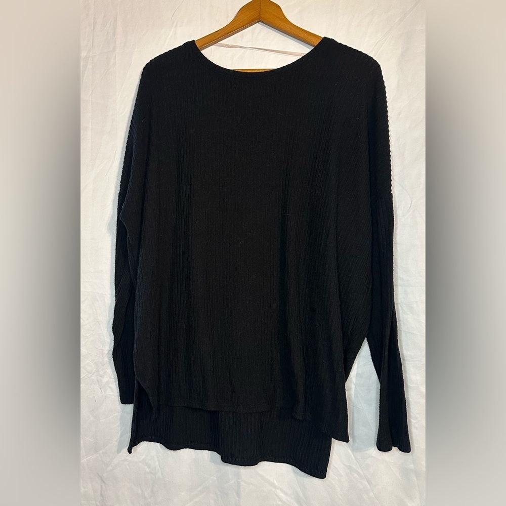 Time and Tru Women’s Color Black Long Sleeve Pullover Top size Large (12-15)